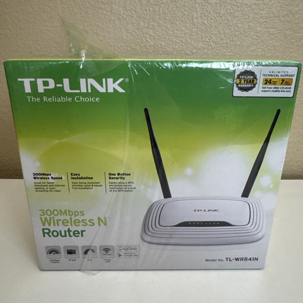 TP-Link TL-WR841N 2.4GHz N300 300Mbps Wireless WiFi Router New Open Box